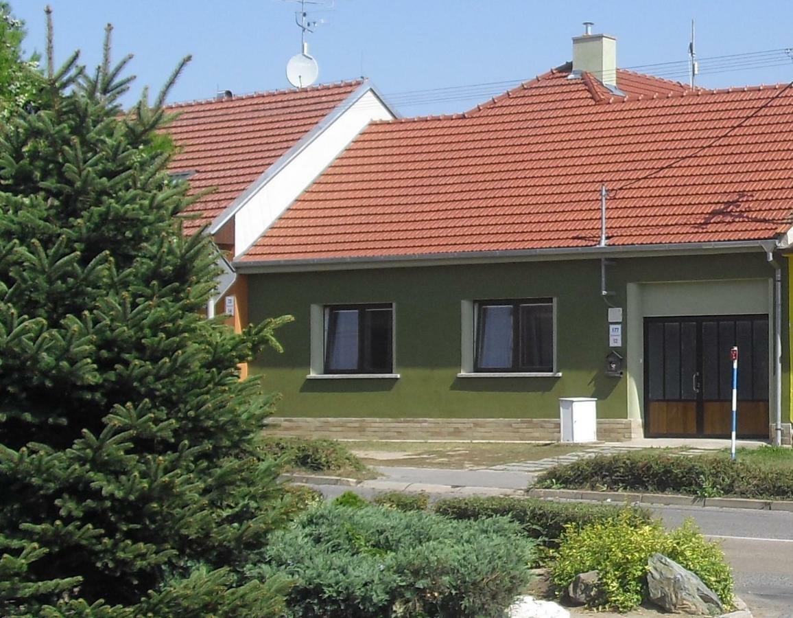Ubytovani U Malinkovicu Breclav Exterior photo